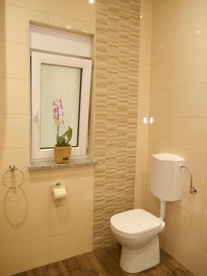 Z&D Apartment Pula Exteriér fotografie